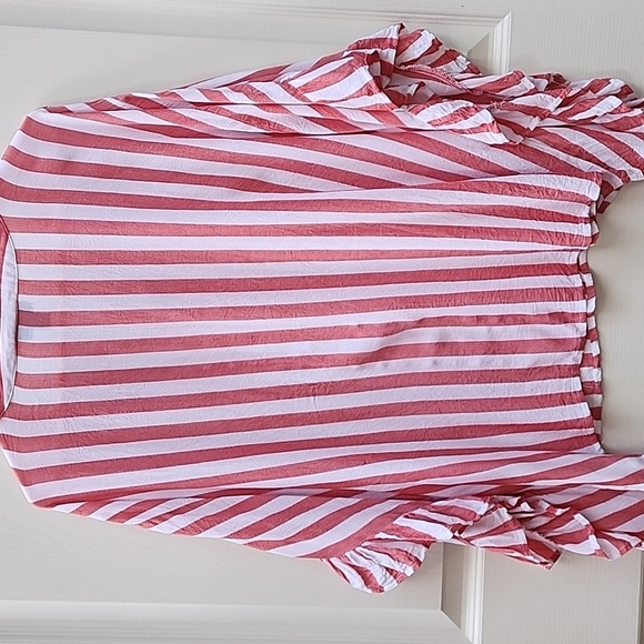 a.n.a. Red and White Striped Top Ruffled Caftan Sleeves Size Large - Picture 6 of 8
